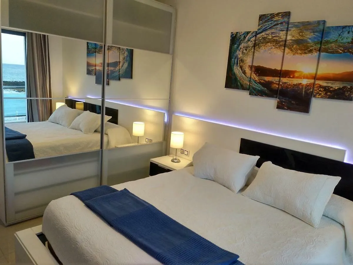 Ocean Front Apartment Tetir 0*,  Spanien