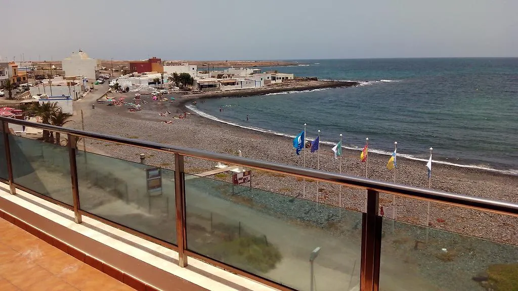 Ocean Front Apartment Tetir