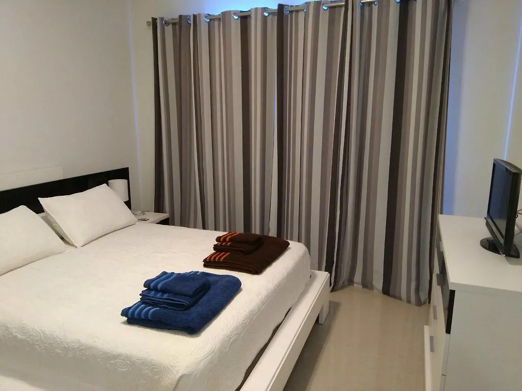 Ocean Front Apartment Tetir